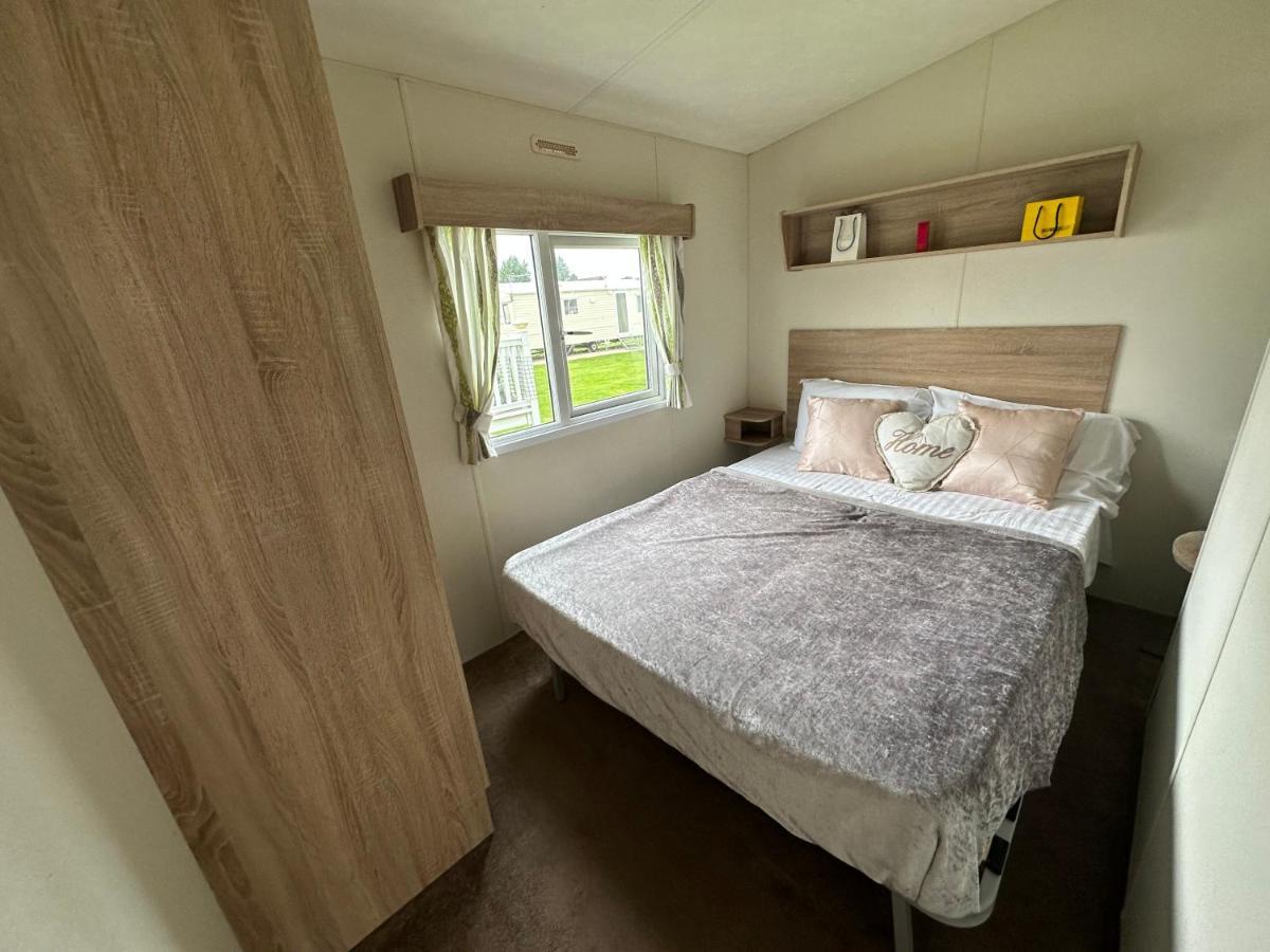 Caravan Delta 2 Bedroom In Rhyl Esterno foto